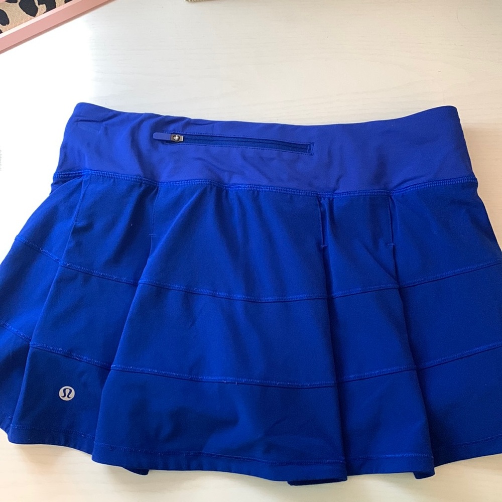 Womens Lulu Lemon Pace Rival Mid-Rise skirt Size 6